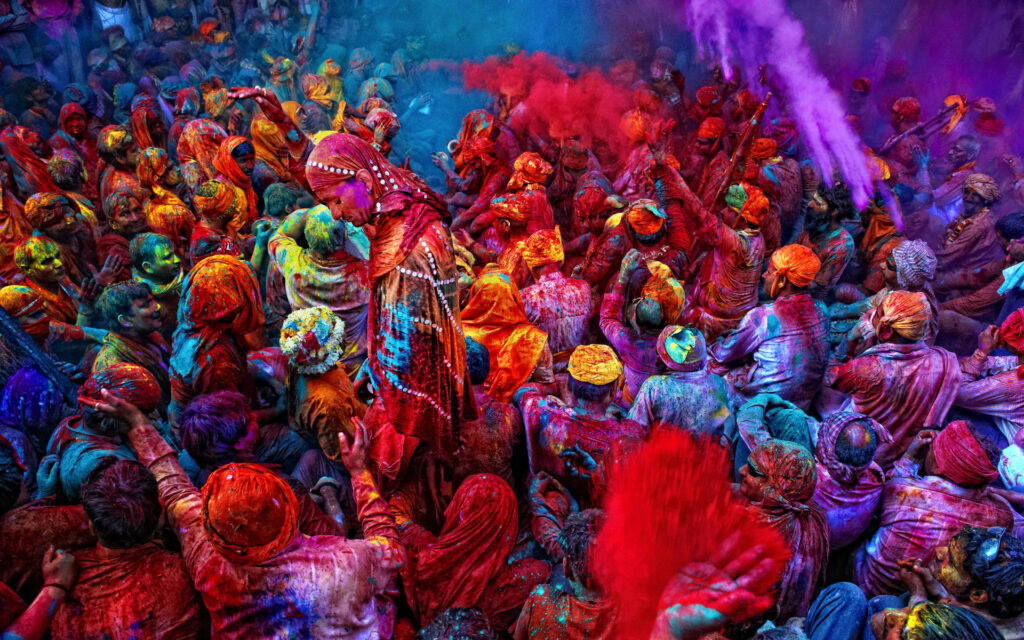 Short and Sweet Holi Wishes for Social Media Captions